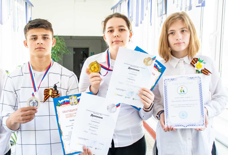 Наши на IX чемпионате.